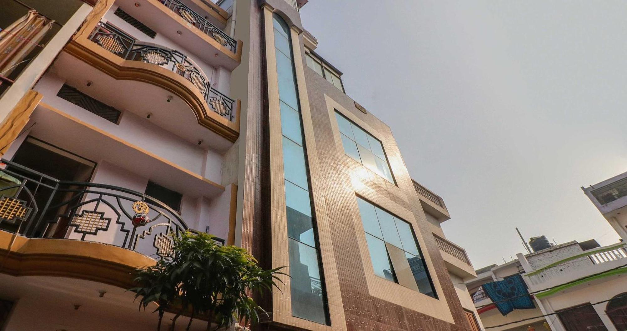 Chinhat Hotel O Rodstar מראה חיצוני תמונה